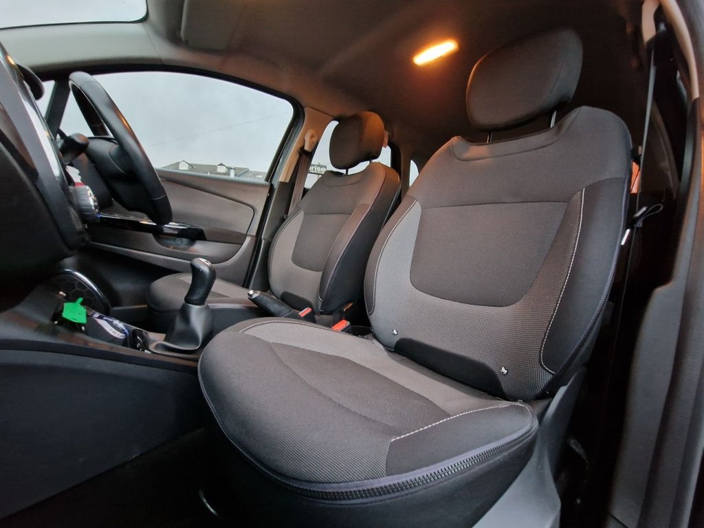 Used Renault Captur 2016 for sale - 76740345: Photo 32