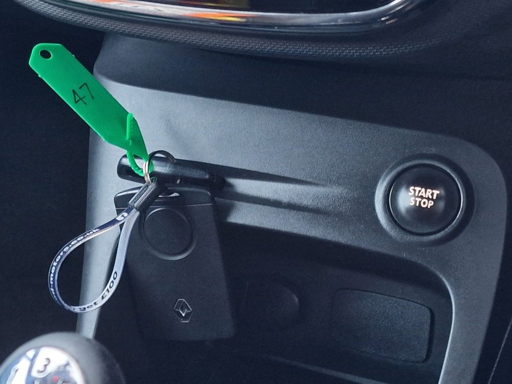 Used Renault Captur 2016 for sale - 76740345: Photo 48