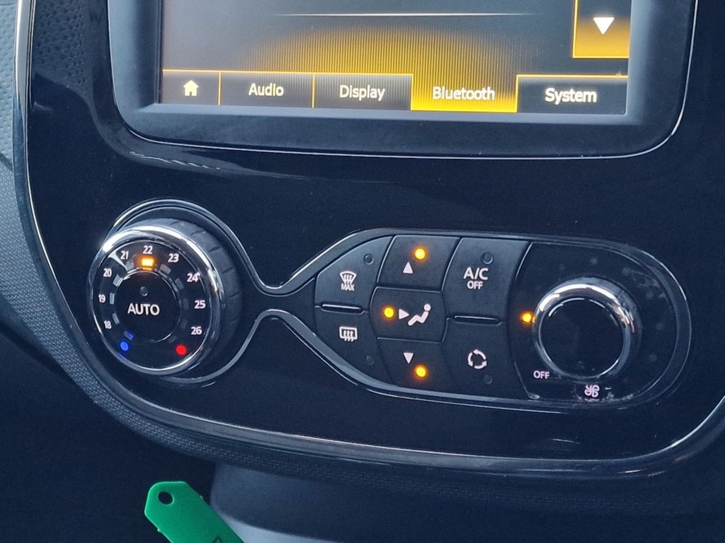 Used Renault Captur 2016 for sale - 76740345: Photo 49