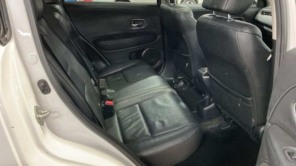 Used Honda HR-V 2018 for sale - 77027366: Photo 18