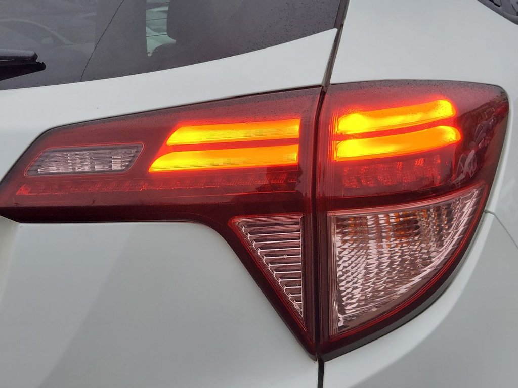 Used Honda HR-V 2018 for sale - 77027366: Photo 25