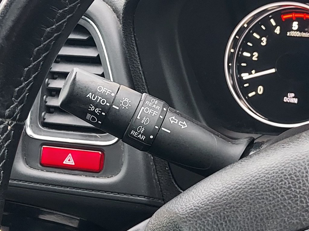 Used Honda HR-V 2018 for sale - 77027366: Photo 41