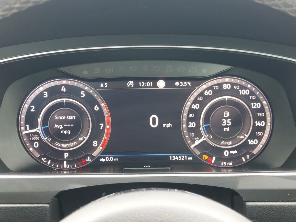 Used Volkswagen Tiguan 2018 for sale - 77171994: Photo 42