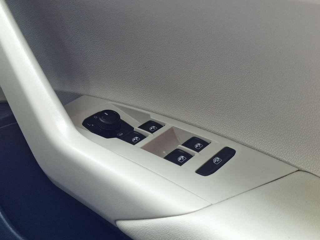 Used Volkswagen Polo 2020 for sale - 76744353: Photo 43