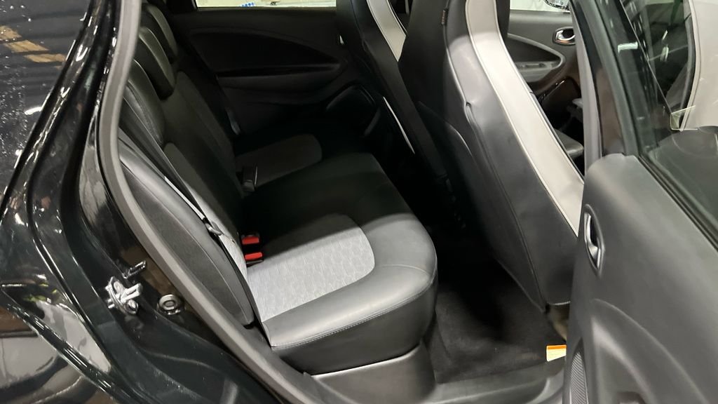 Used Renault Zoe 2021 for sale - 76740174: Photo 18