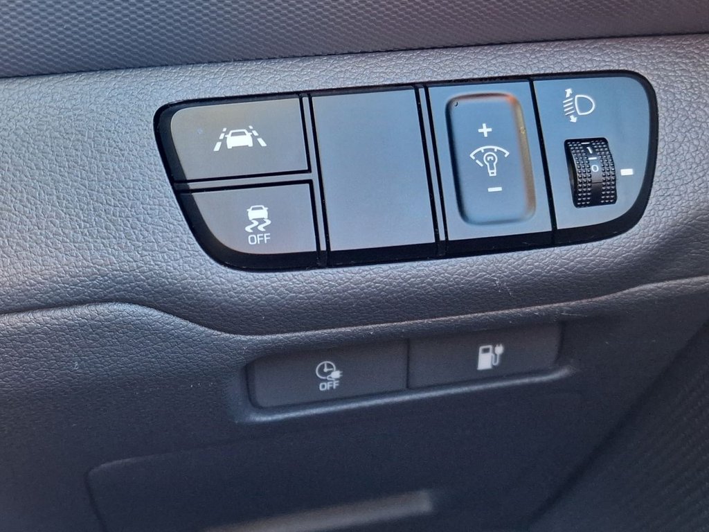 Used Hyundai IONIQ 2021 for sale - 76740142: Photo 30