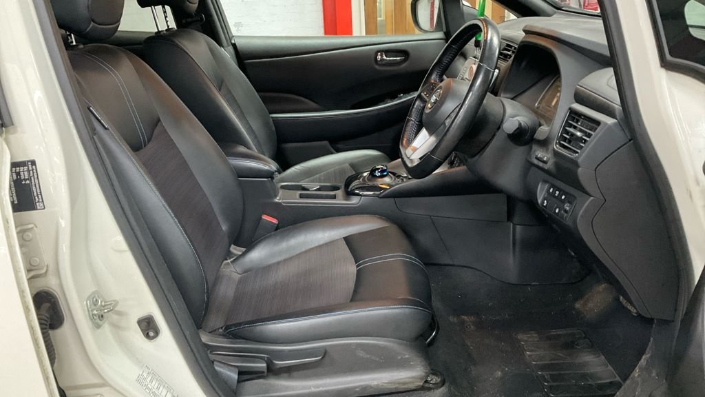 Used Nissan Leaf 2020 for sale - 78145232: Photo 14