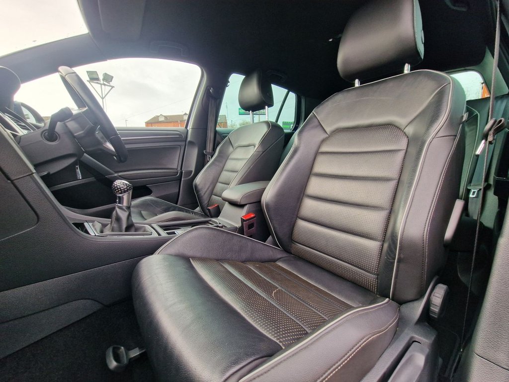 Used Volkswagen Golf 2018 for sale - 78219331: Photo 43