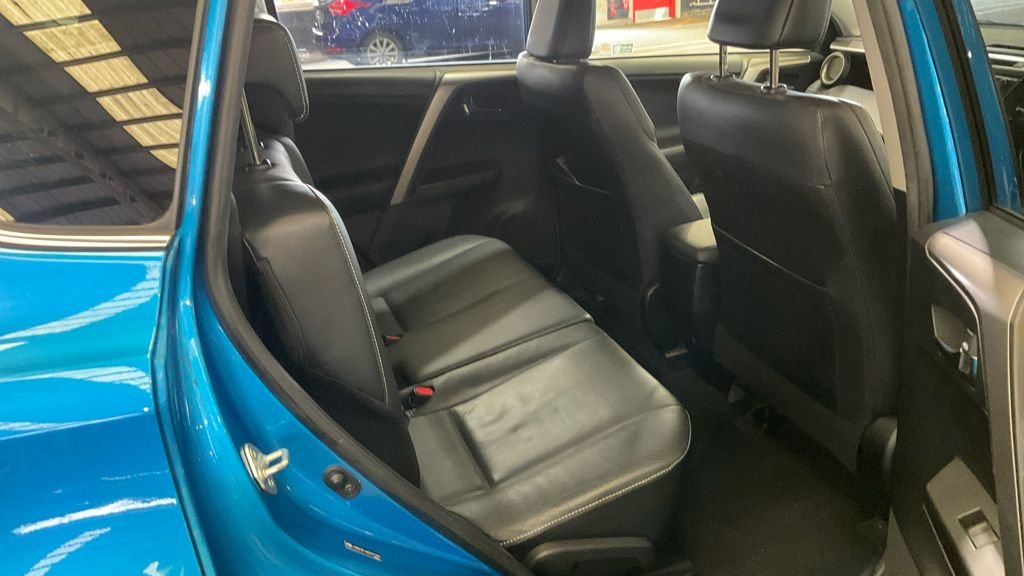 Used Toyota RAV4 2015 for sale - 78134597: Photo 13