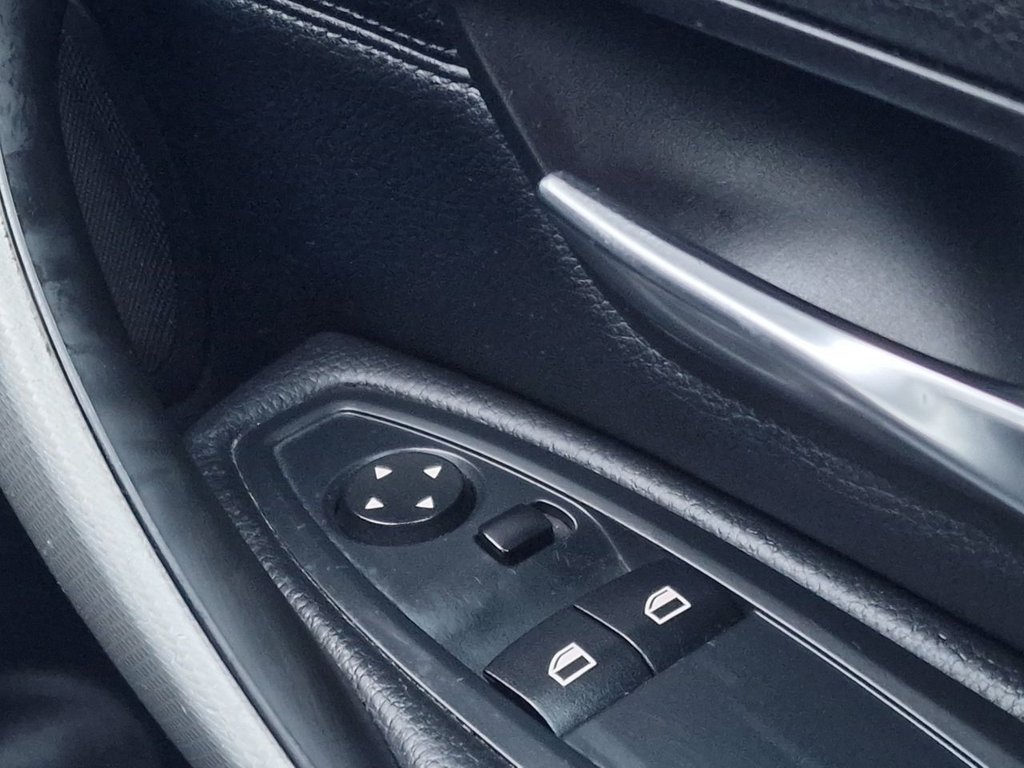 Used BMW 4 Series 2015 for sale - 76883757: Photo 44