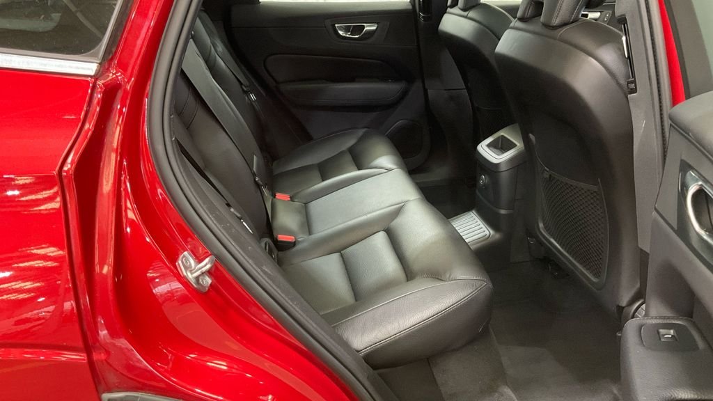 Used Volvo XC60 2021 for sale - 78153854: Photo 15