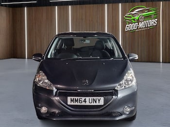 Used Peugeot 208 2015 for sale - 77302392: Photo