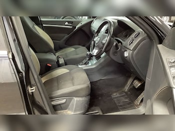 Used Volkswagen Tiguan 2015 for sale - 77080428: Photo