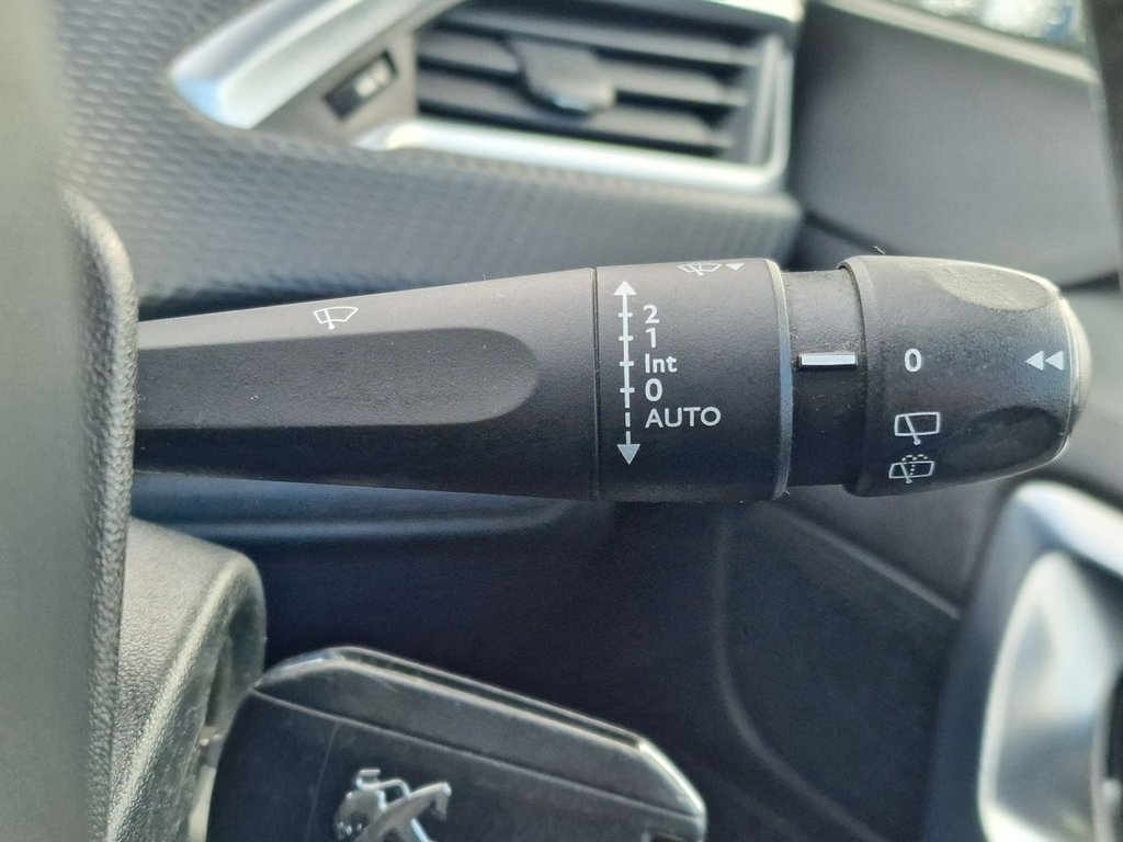 Used Peugeot 2008 2014 for sale - 78124586: Photo 28