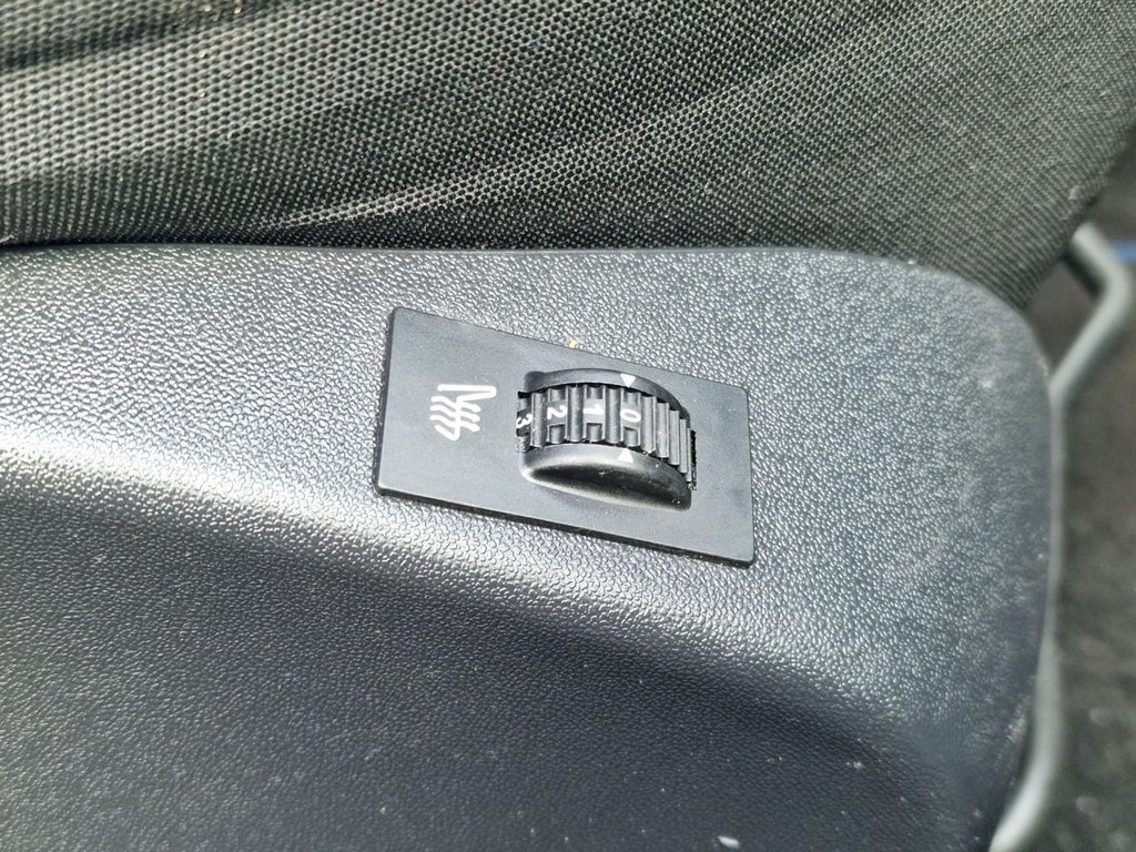 Used Peugeot 2008 2014 for sale - 78124586: Photo 42