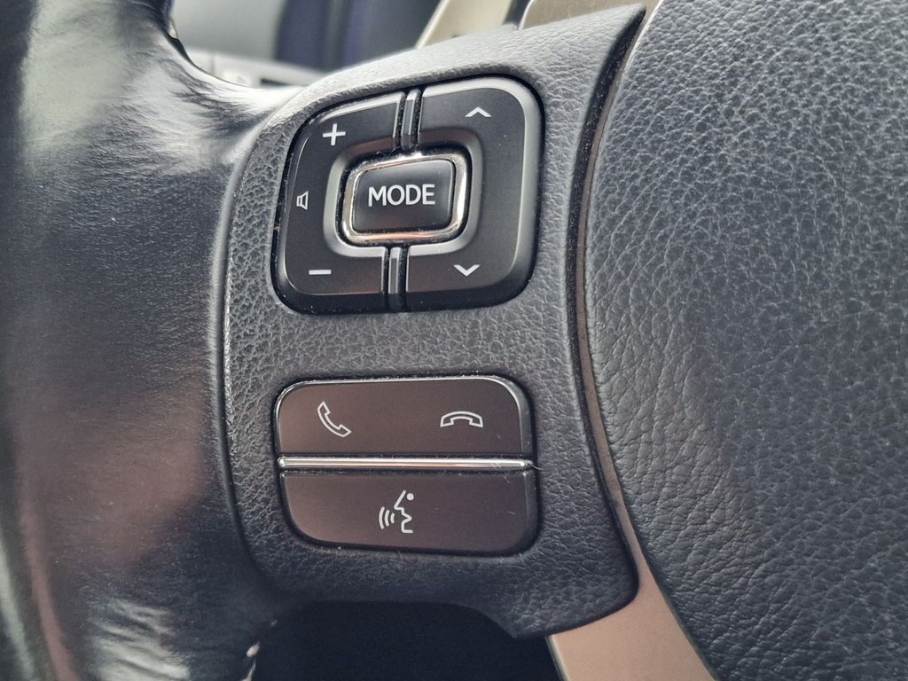 Used Lexus IS 2017 for sale - 77212245: Photo 25