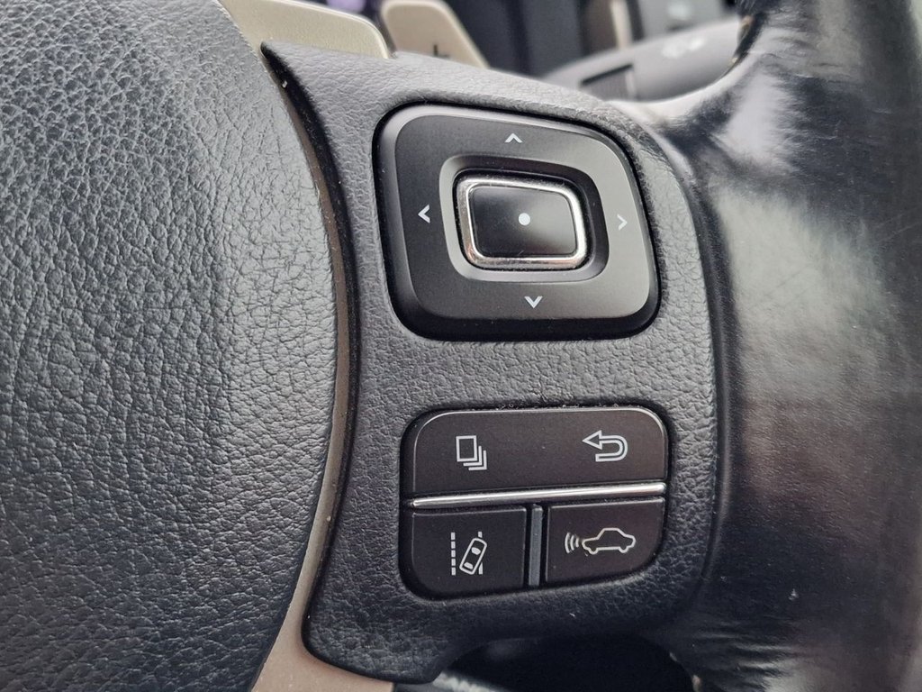 Used Lexus IS 2017 for sale - 77212245: Photo 26