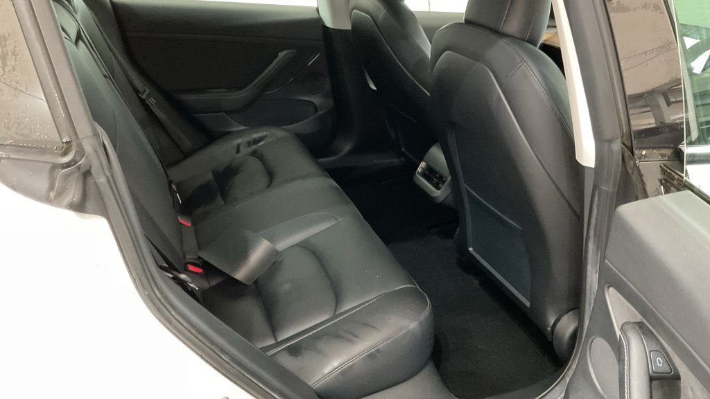 Used Tesla Model 3 2021 for sale - 77139901: Photo 19