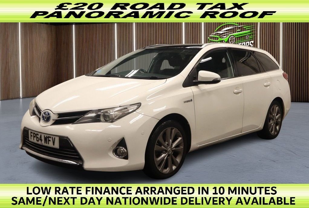 Used Toyota Auris 2015 for sale - 76744430: Photo 1