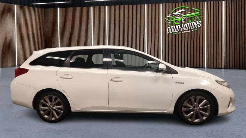 Used Toyota Auris 2015 for sale - 76744430: Photo 5