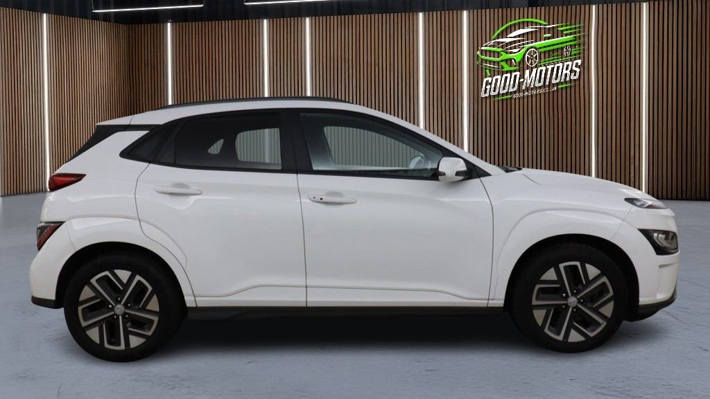 Used Hyundai KONA 2021 for sale - 76744424: Photo 4