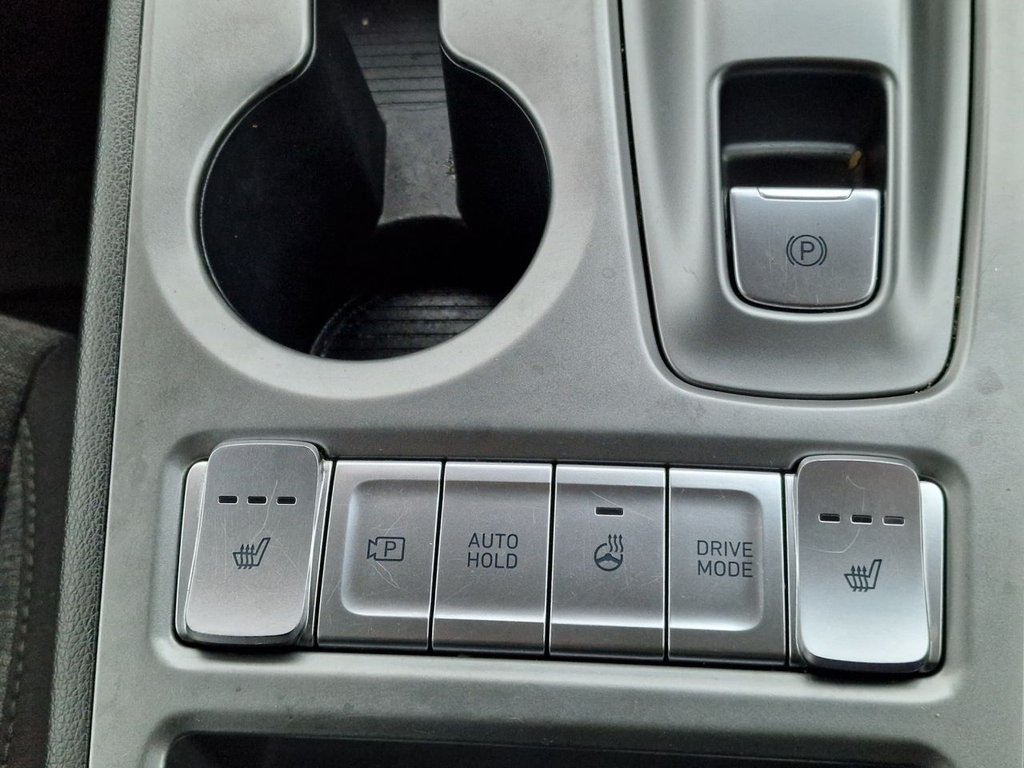 Used Hyundai KONA 2021 for sale - 76744424: Photo 41