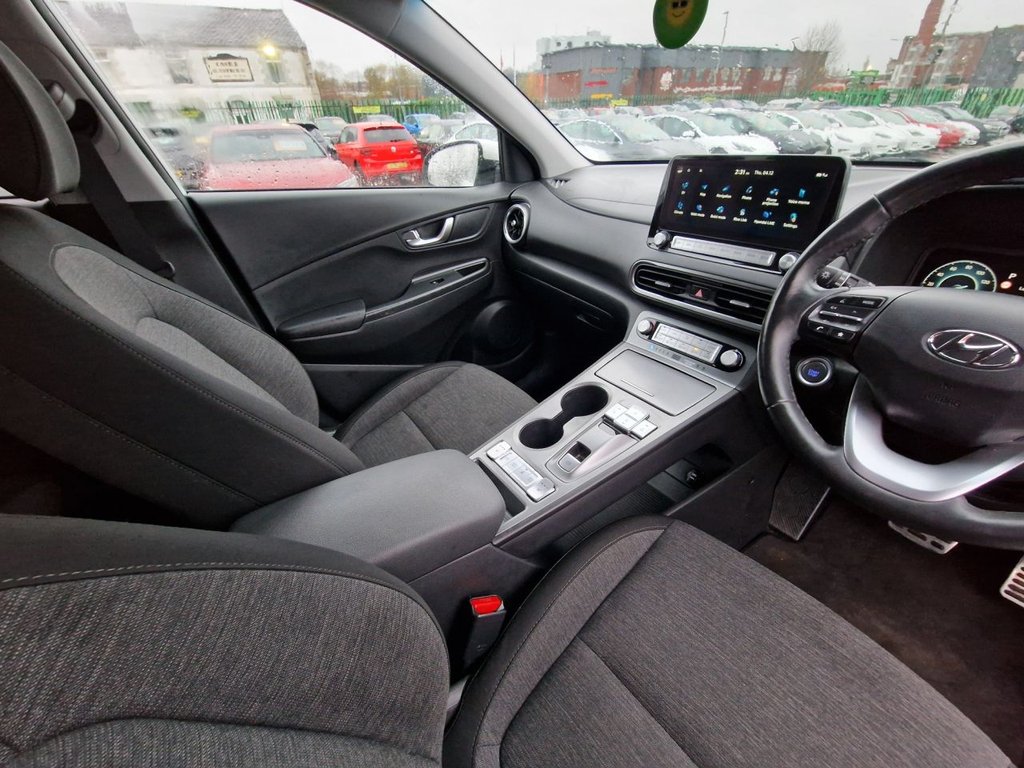 Used Hyundai KONA 2021 for sale - 76744424: Photo 44