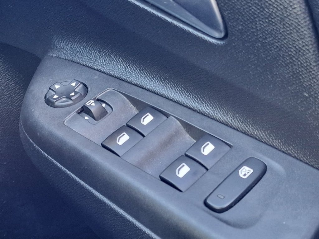 Used Vauxhall Corsa Electric 2022 for sale - 77673631: Photo 49