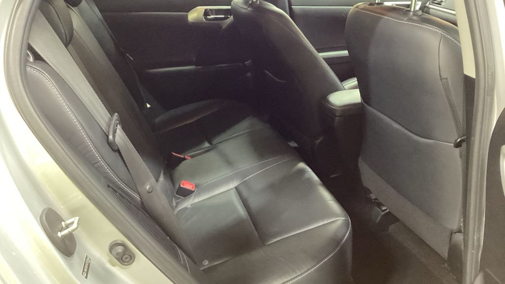 Used Lexus CT 2011 for sale - 76934730: Photo 18