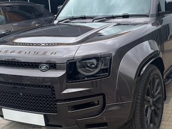 Used Land Rover Defender 2025 for sale - 78252255: Photo