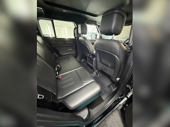 Used Land Rover Defender 2025 for sale - 77946419: Photo