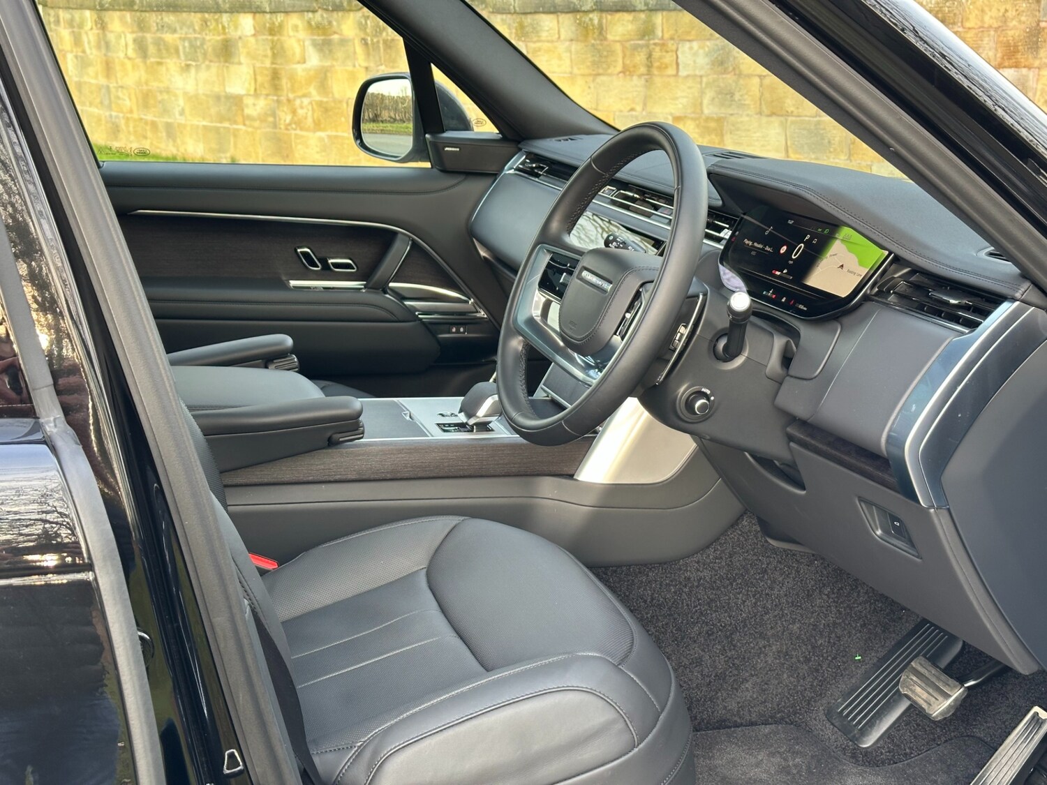 Used Land Rover Range Rover 2024 for sale - 77729530: Photo 10