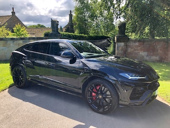 2021 - 4.0T FSI V8 5dr Auto