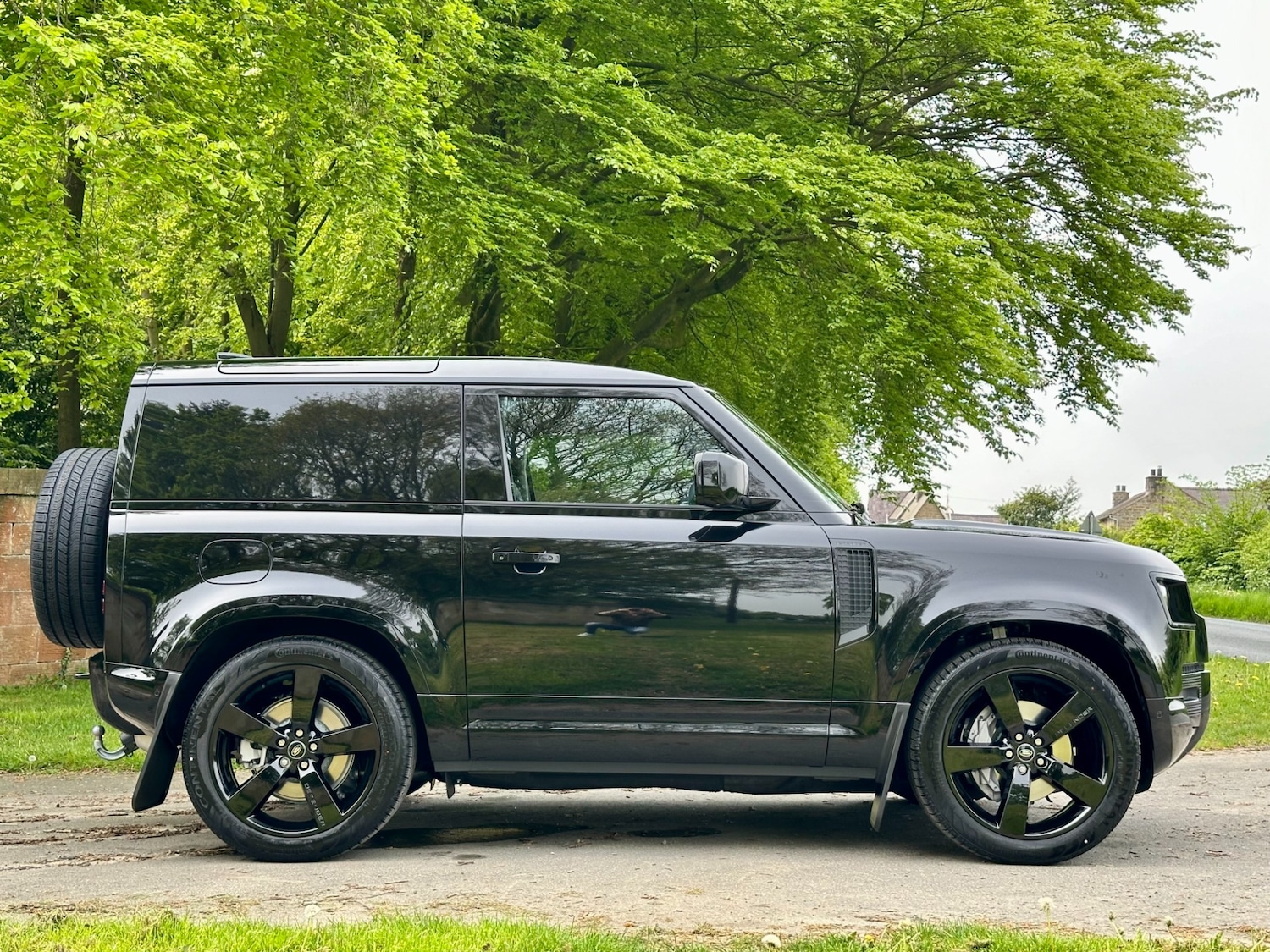 Used Land Rover Defender 2025 for sale - 77019427: Photo 3