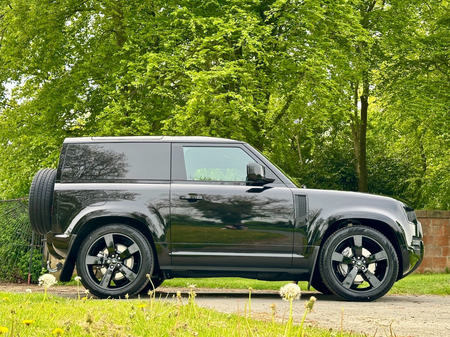 Used Land Rover Defender 2025 for sale - 77019427: Photo 49