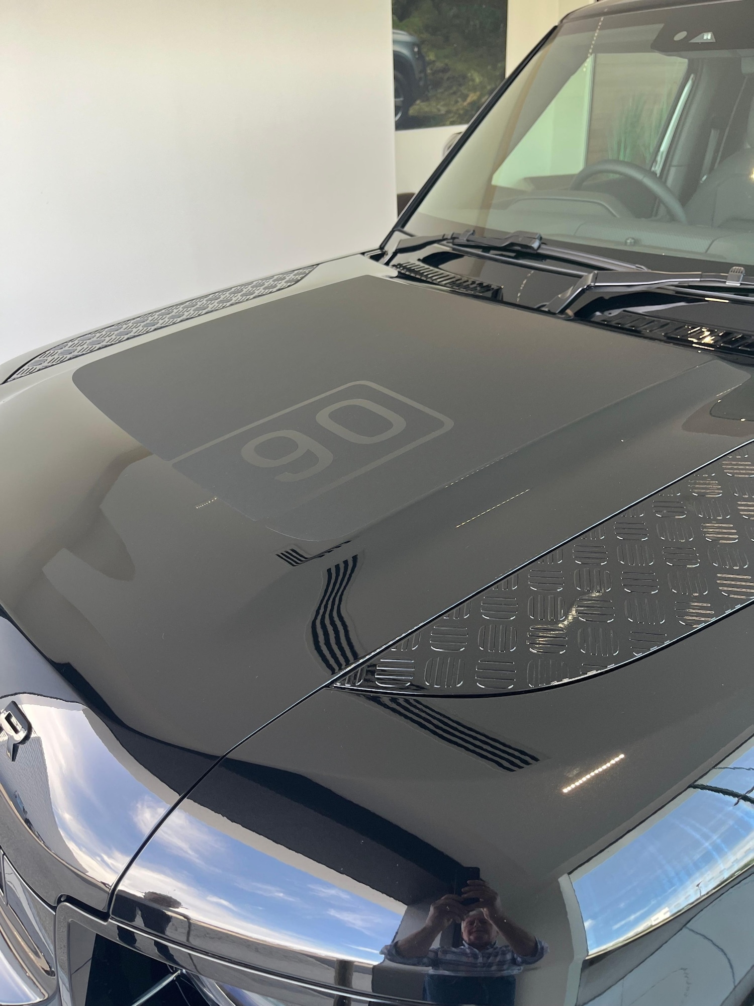 Used Land Rover Defender 2025 for sale - 77103917: Photo 4