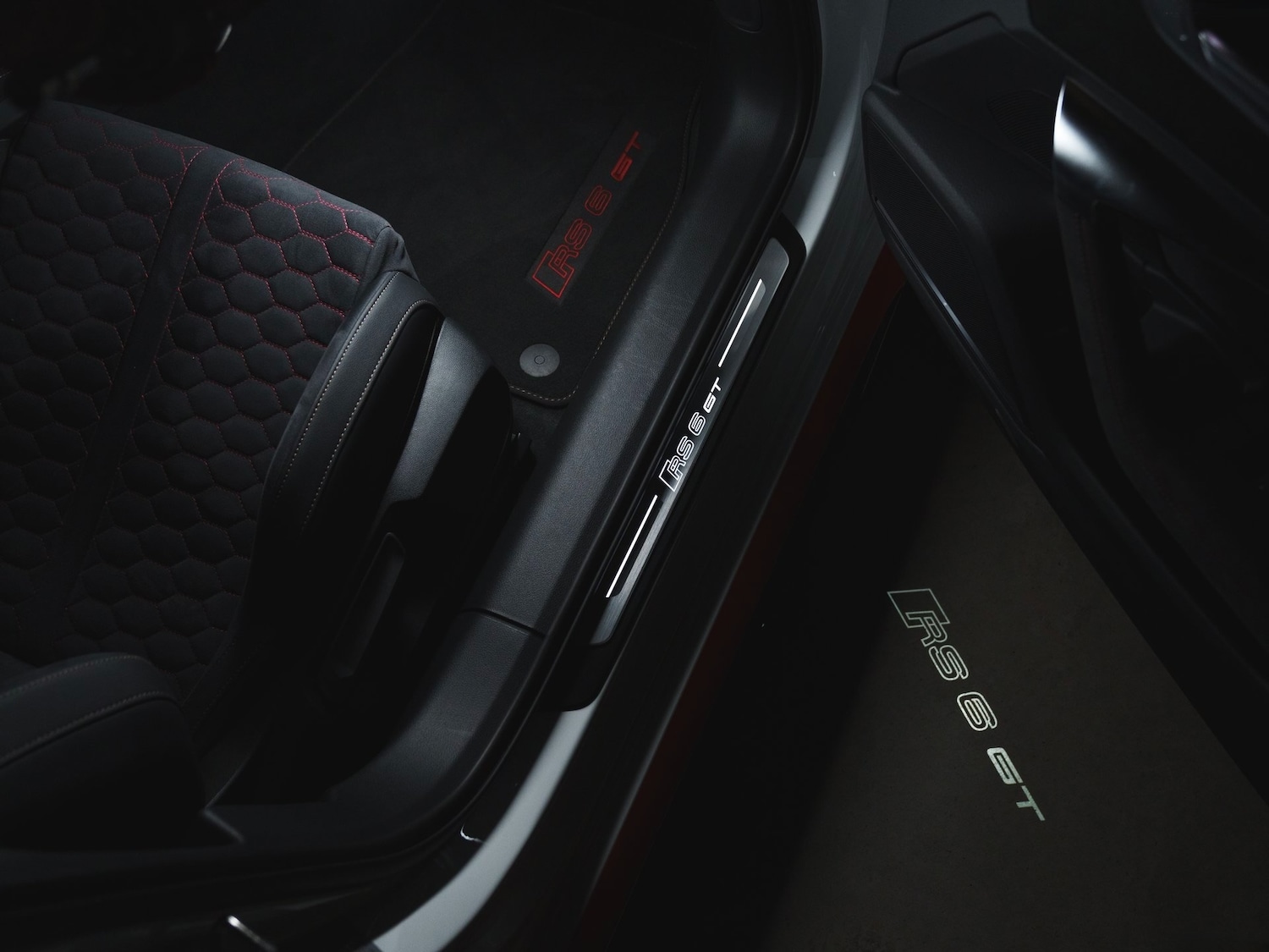 Used Audi RS6 2025 for sale - 77003482: Photo 17