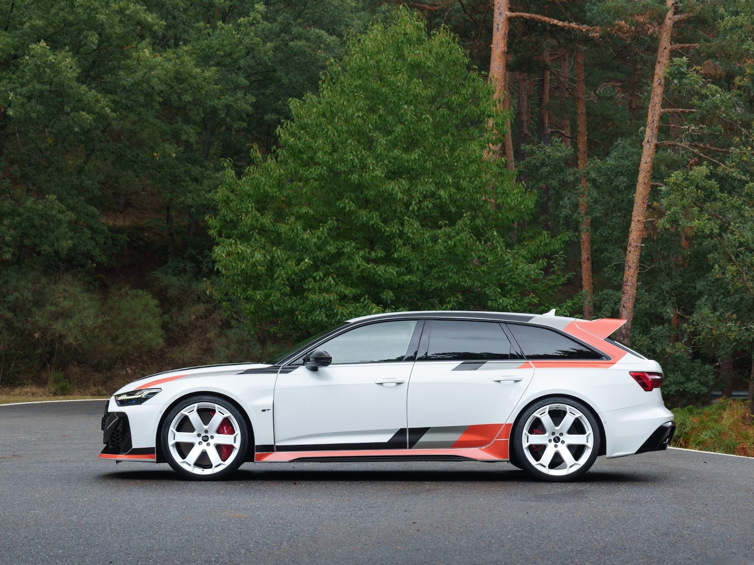 Used Audi RS6 2025 for sale - 77003482: Photo 2