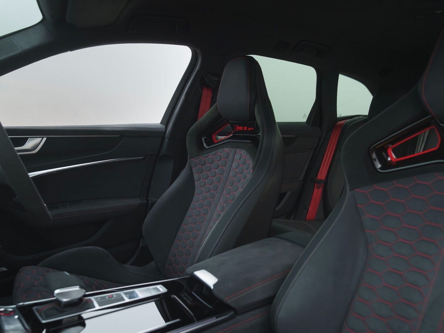 Used Audi RS6 2025 for sale - 77003482: Photo 9