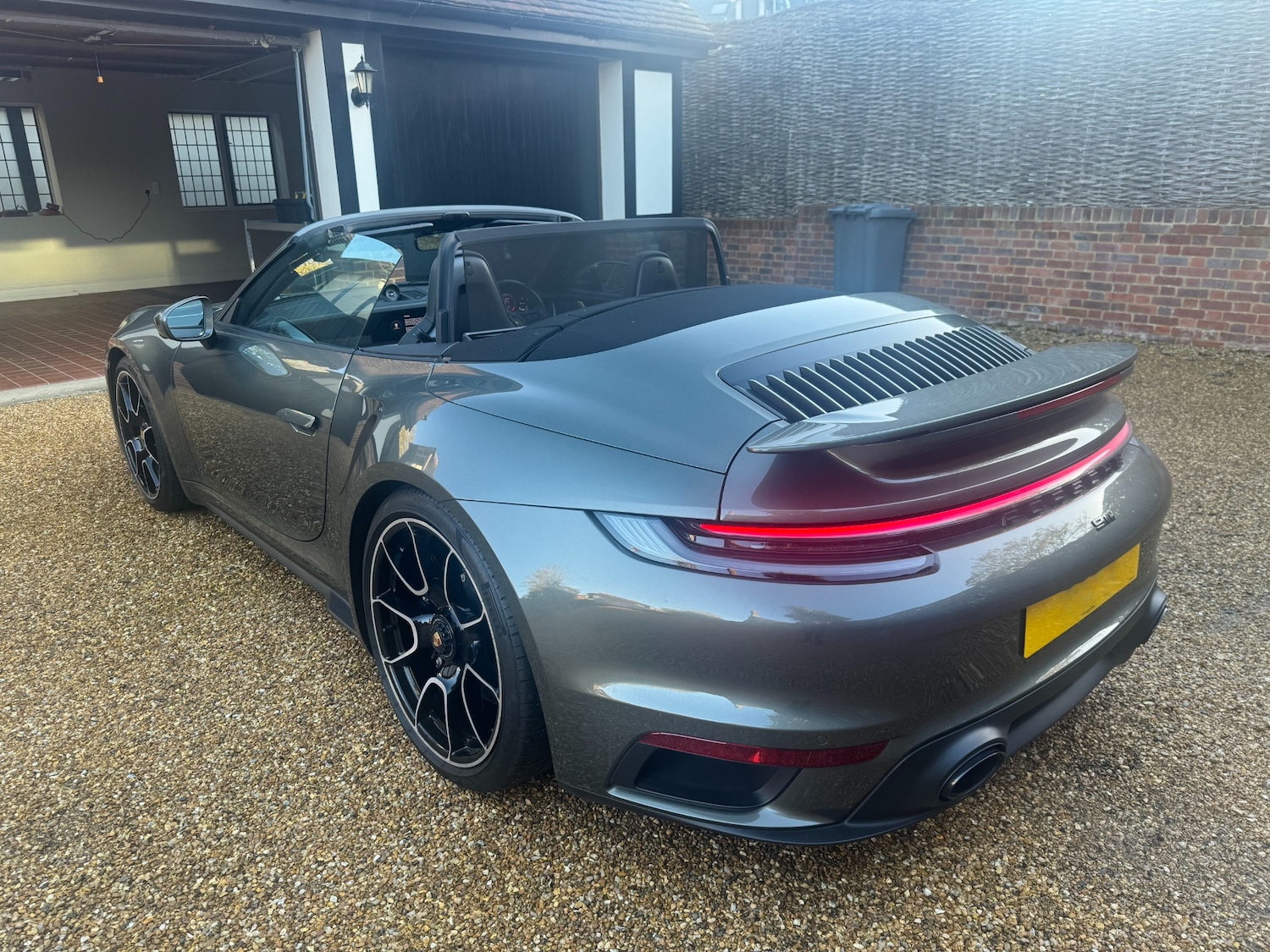 Used Porsche 911 2023 for sale - 77019098: Photo 3