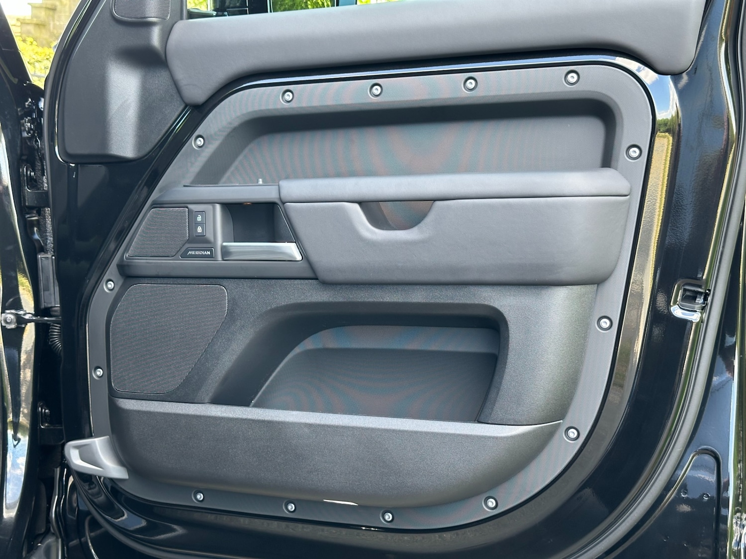 Used Land Rover Defender 2025 for sale - 77019403: Photo 27