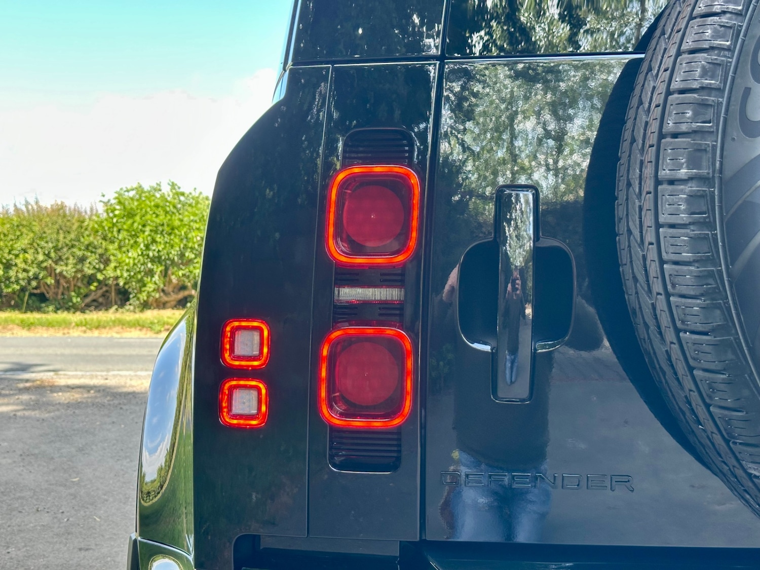 Used Land Rover Defender 2025 for sale - 77019403: Photo 31