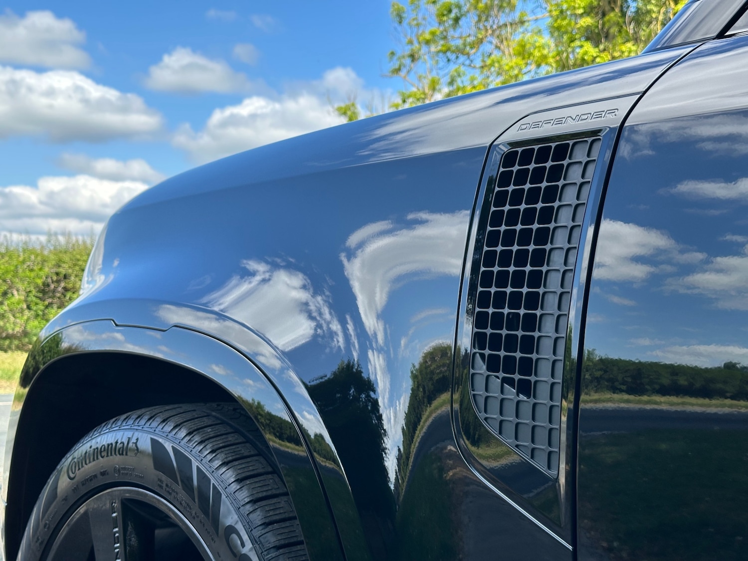 Used Land Rover Defender 2025 for sale - 77019403: Photo 35