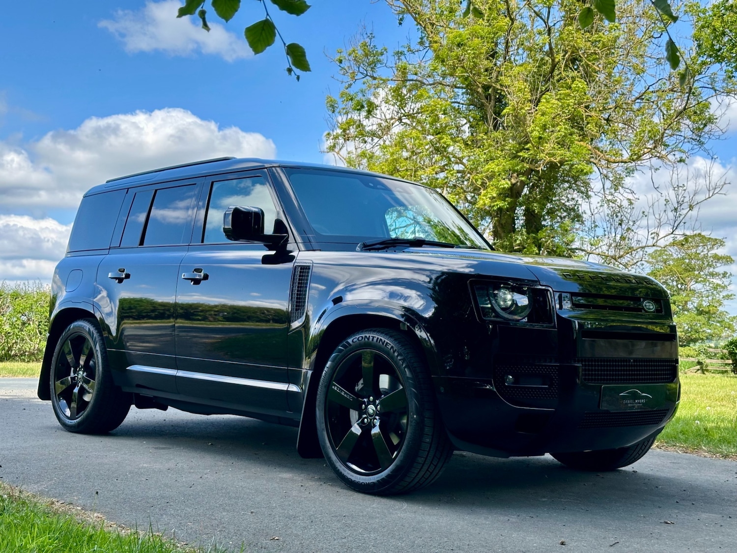 Used Land Rover Defender 2025 for sale - 77019403: Photo 44