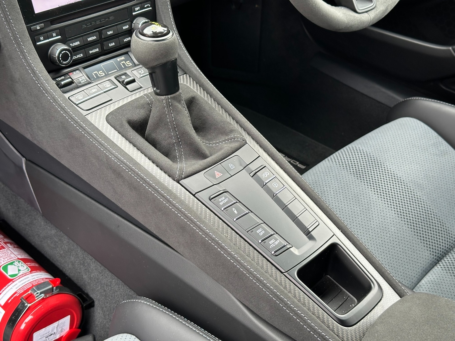 Used Porsche Cayman 2023 for sale - 77019208: Photo 19