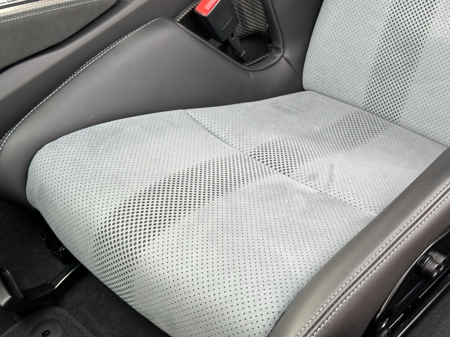 Used Porsche Cayman 2023 for sale - 77019208: Photo 24