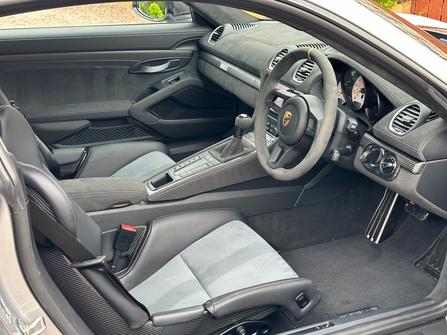 Used Porsche Cayman 2023 for sale - 77019208: Photo 40