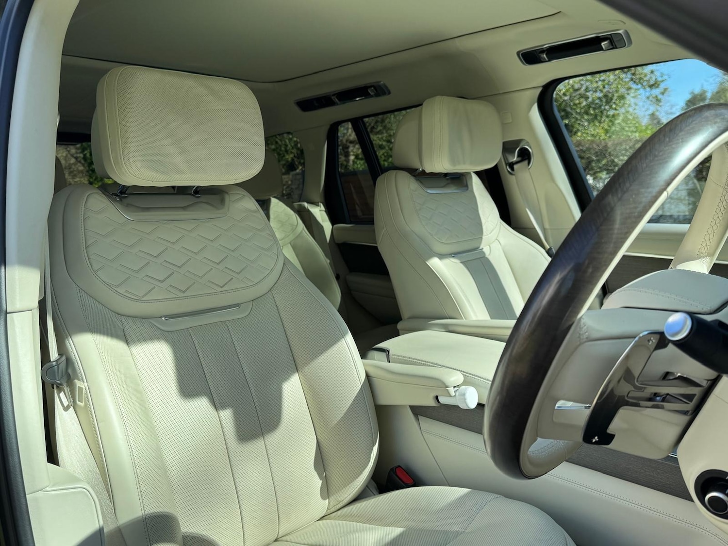 Used Land Rover Range Rover 2023 for sale - 77983965: Photo 8