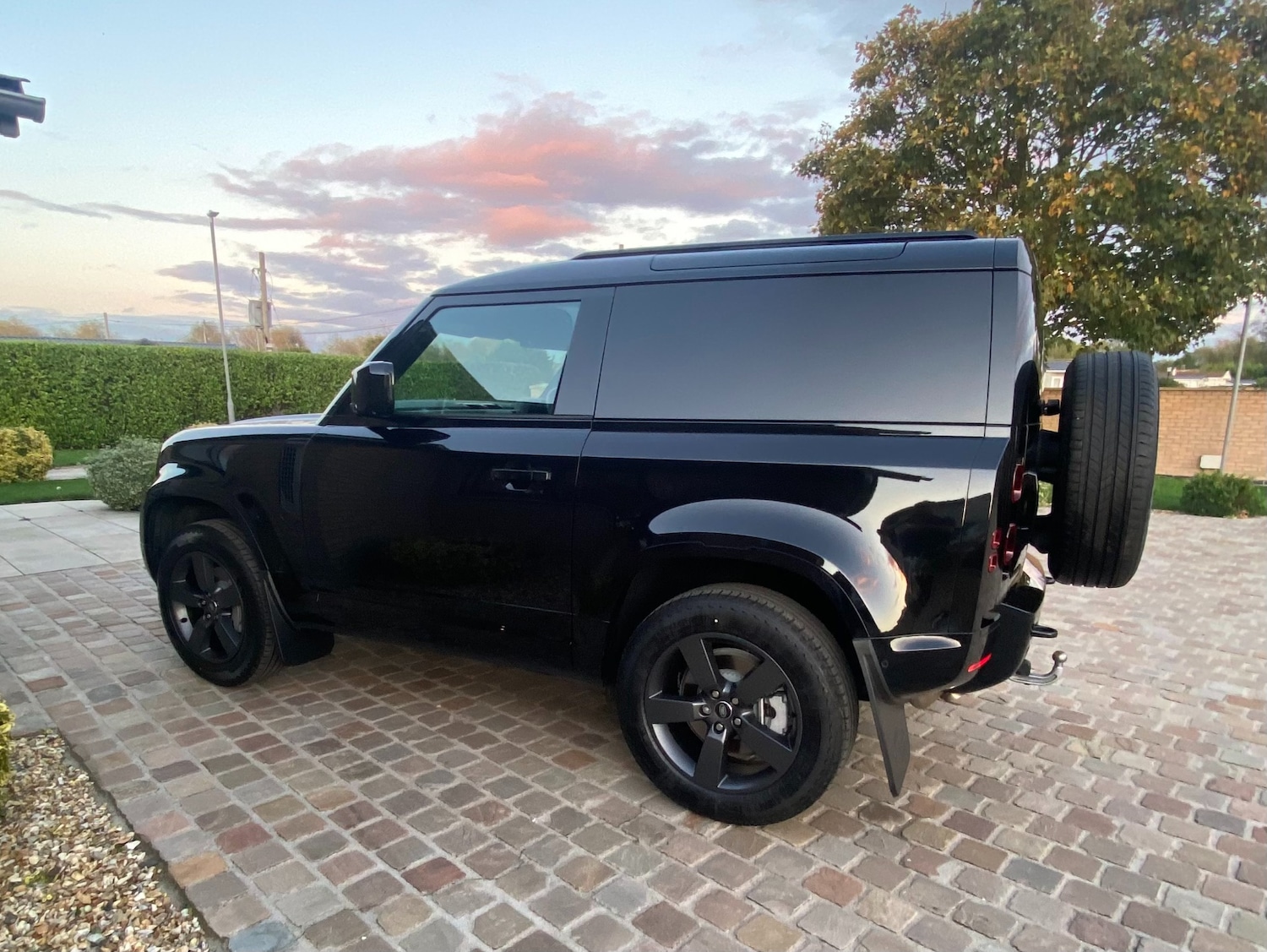 Used Land Rover Defender 2025 for sale - 77273973: Photo 4