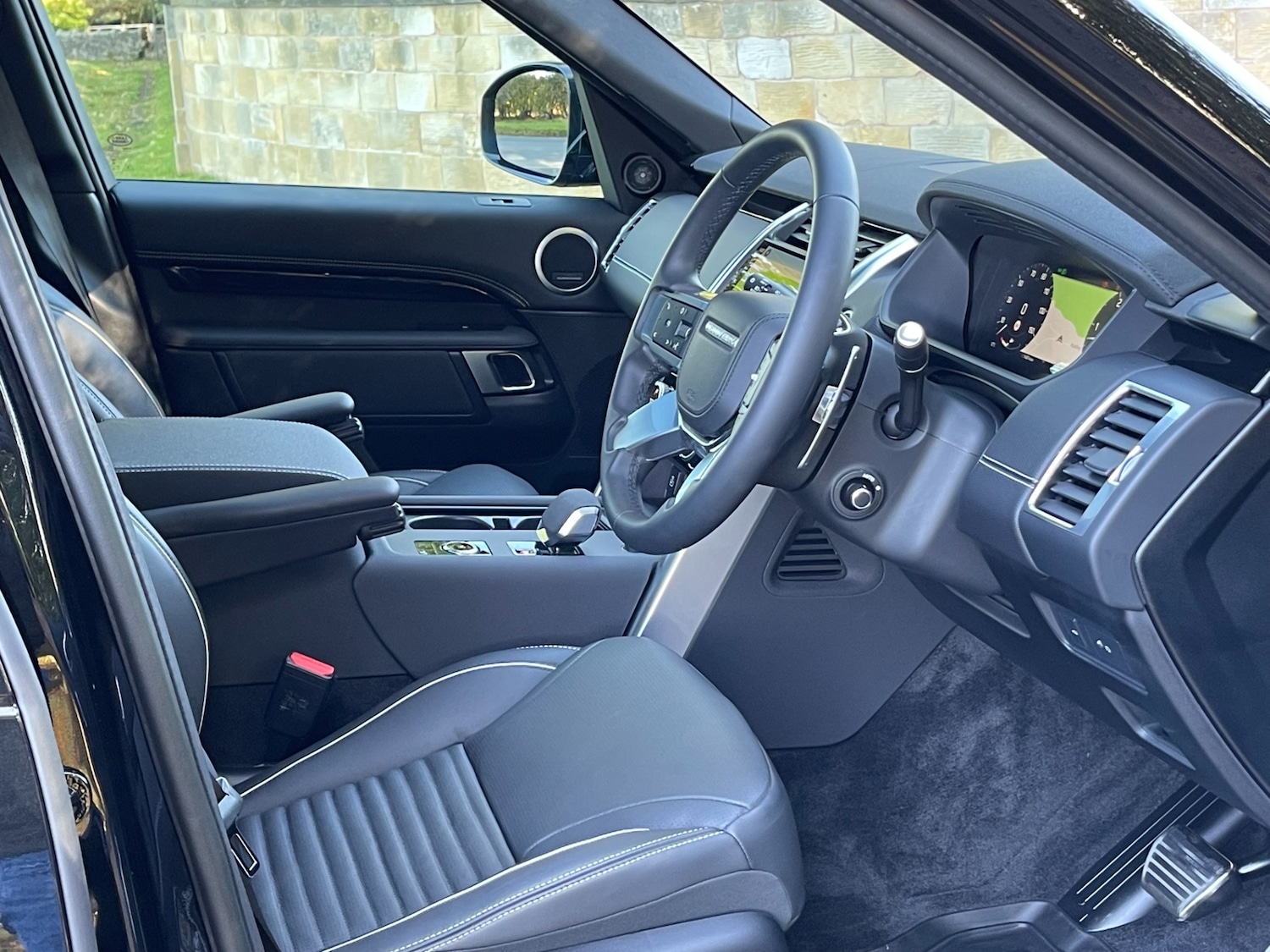 Used Land Rover Discovery 2023 for sale - 77377805: Photo 10